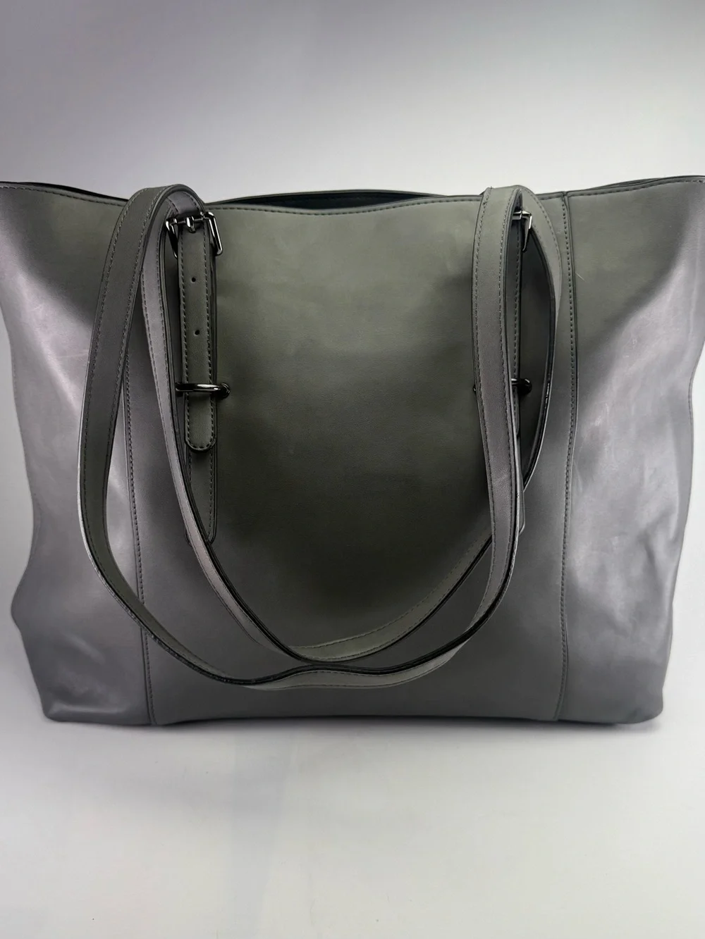 Title: ZYSUN Gray Large Travel Tote Bag Shoulder Carryall Zip Top 18x13